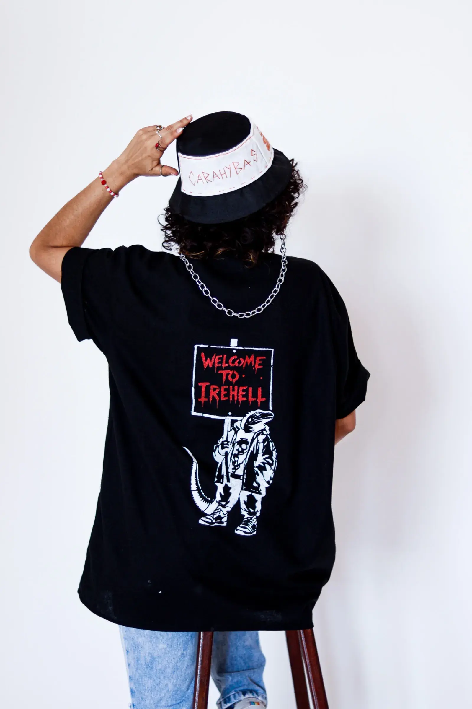 Camisa Welcome to Irehell - Preta